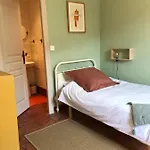 L'oiseau Bleu Rollier 4* Roubia