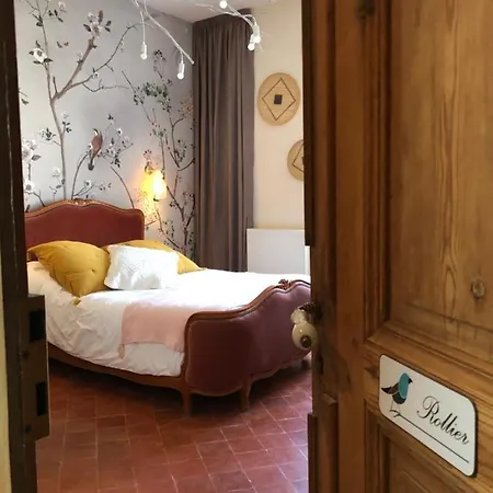 L'oiseau Bleu Rollier Bed & Breakfast