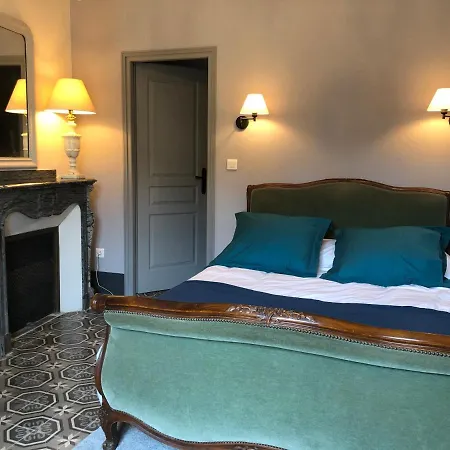 L'oiseau Bleu Rollier Bed & Breakfast