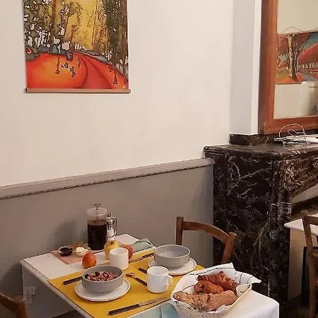 L'oiseau Bleu Rollier Bed & Breakfast